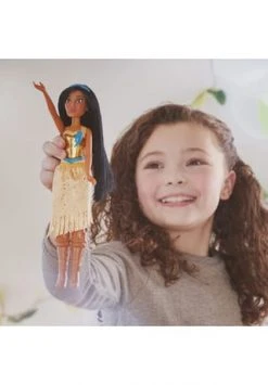 Hasbro Prinzessin "Schimmerglanz Pocahontas" -lernspielzeug Verkäufe 2022 unnamed file 825